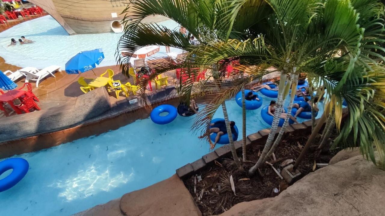Piazza Diroma Acqua Parque E Splash Holiday home *